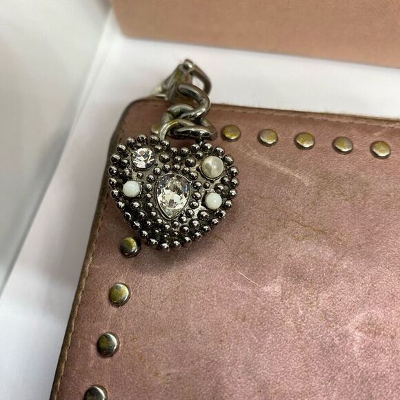 **FLAWS** Authentic Miu Miu by Prada Pink Leather Zip Around Wallet w/ Box - Picture 11 of 11